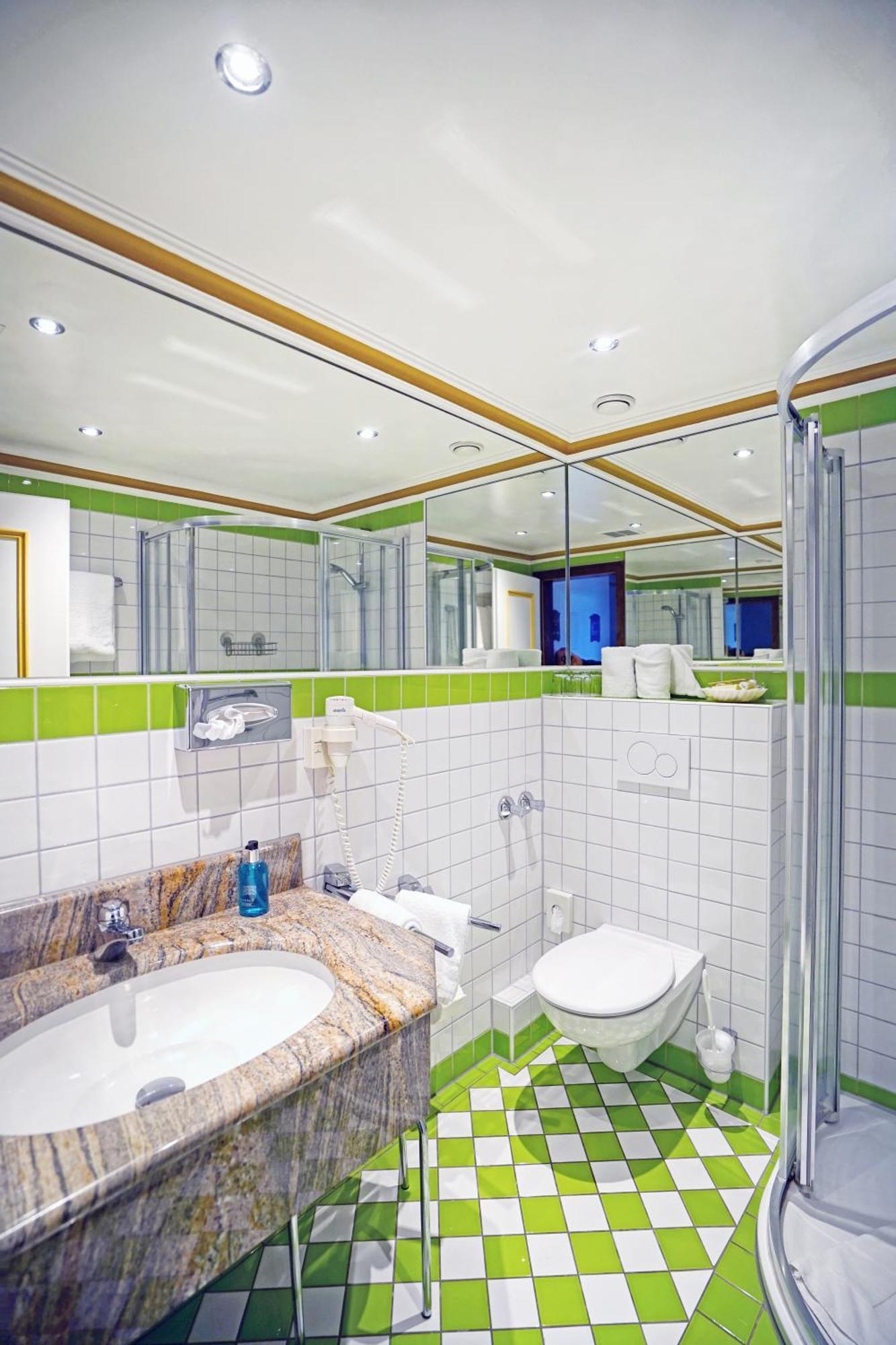 Stutzi - Strandperle Aparthotel 3*